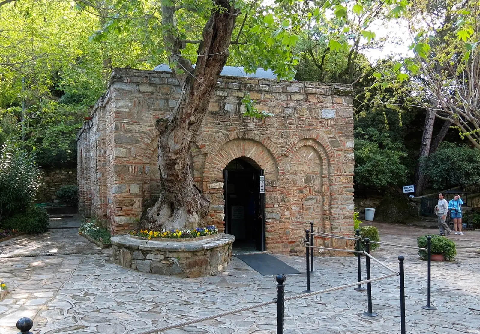 Ephesus and Early Christianity: Paul, Mary and the Seven Churches
